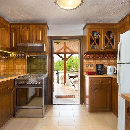 Villa Agia Paraskevi Ялиссос Экстерьер фото